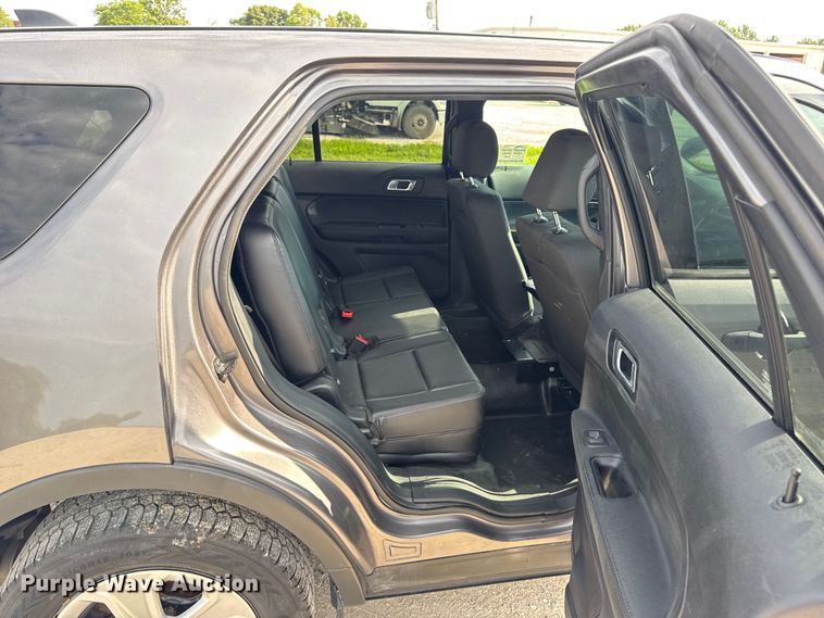 image for item DW3431 2019 Ford Explorer Police Interceptor SUV