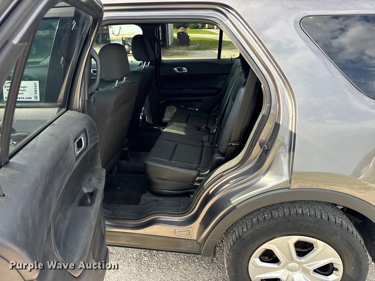 image for item DW3431 2019 Ford Explorer Police Interceptor SUV