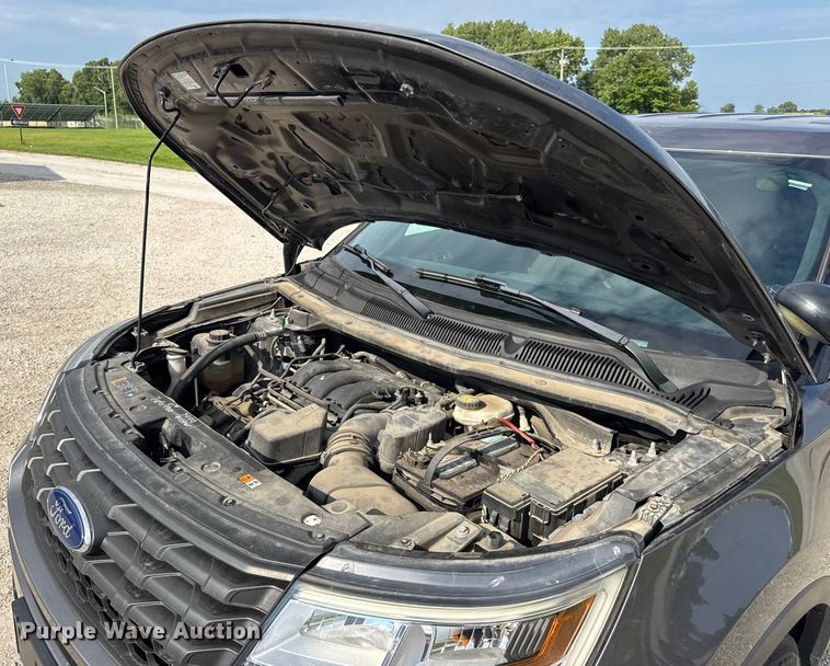 image for item DW3431 2019 Ford Explorer Police Interceptor SUV