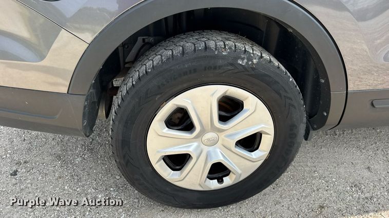 image for item DW3431 2019 Ford Explorer Police Interceptor SUV