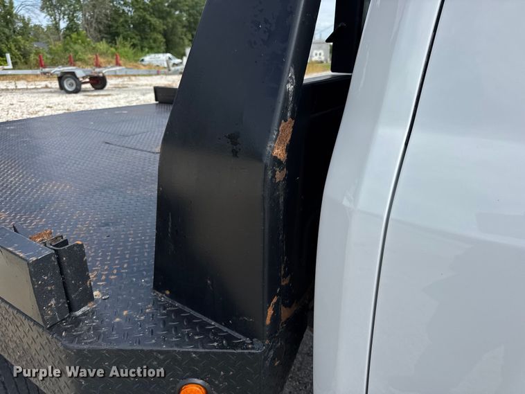 image for item DW3432 2018 Ford F450 Super Duty flatbed truck