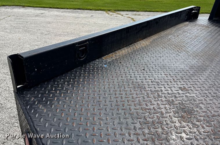 image for item DW3432 2018 Ford F450 Super Duty flatbed truck