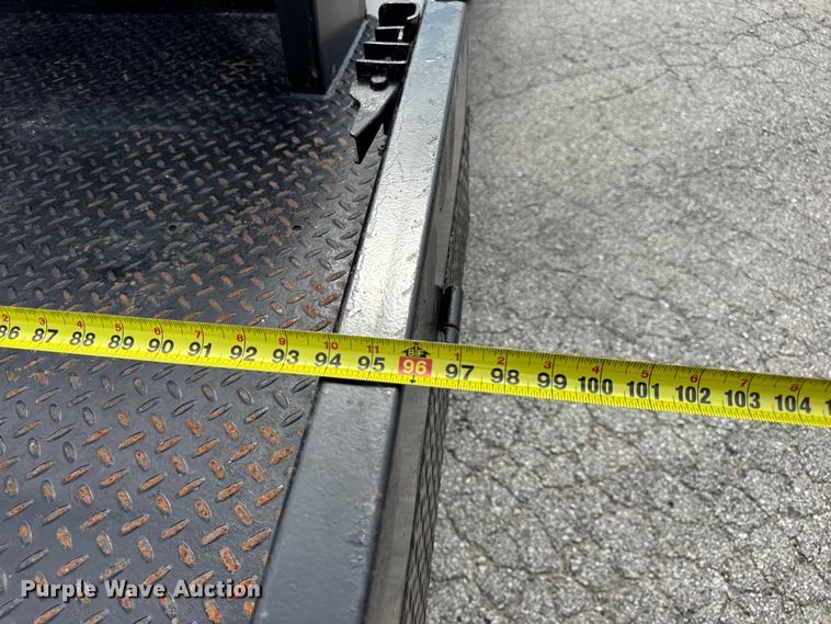 image for item DW3432 2018 Ford F450 Super Duty flatbed truck