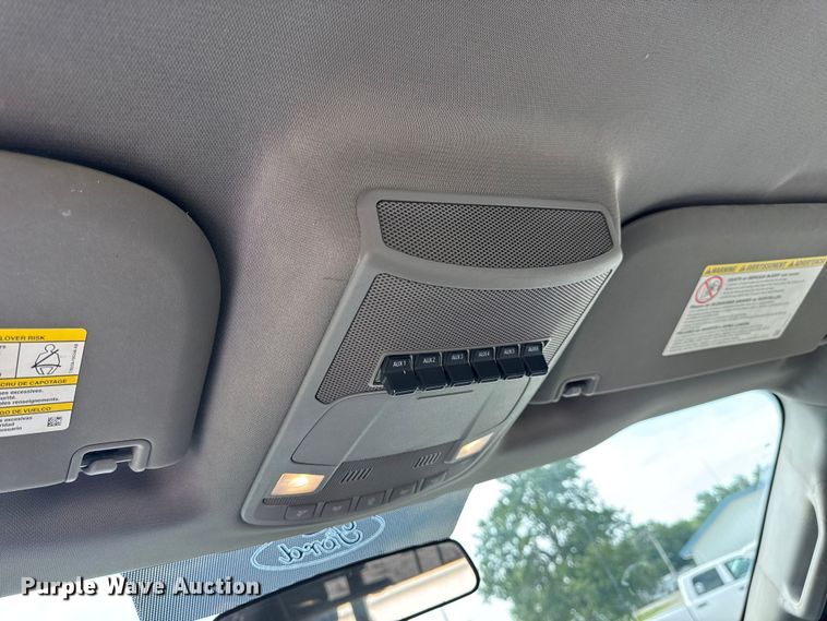 image for item DW3432 2018 Ford F450 Super Duty flatbed truck