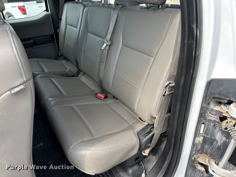 image for item DW3432 2018 Ford F450 Super Duty flatbed truck