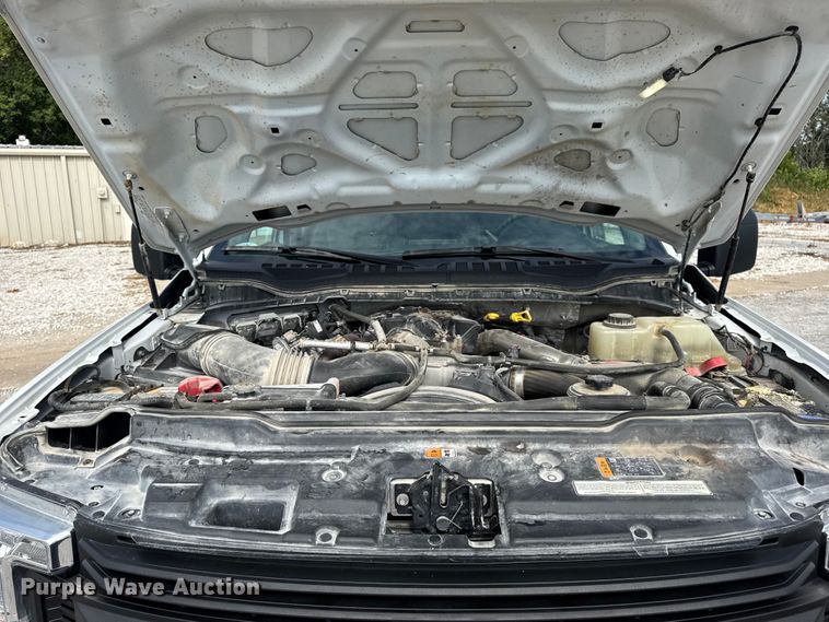 image for item DW3432 2018 Ford F450 Super Duty flatbed truck