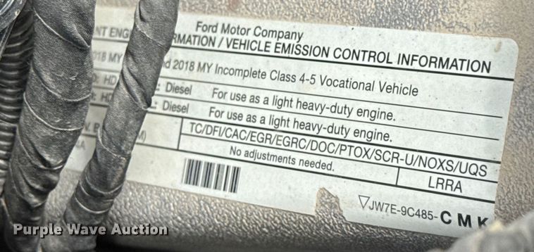 image for item DW3432 2018 Ford F450 Super Duty flatbed truck