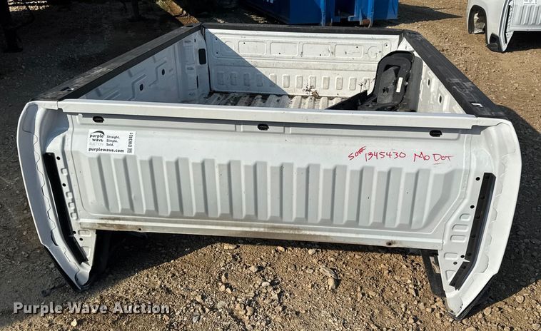 image for item DW3451 Chevrolet Silverado pickup truck bed