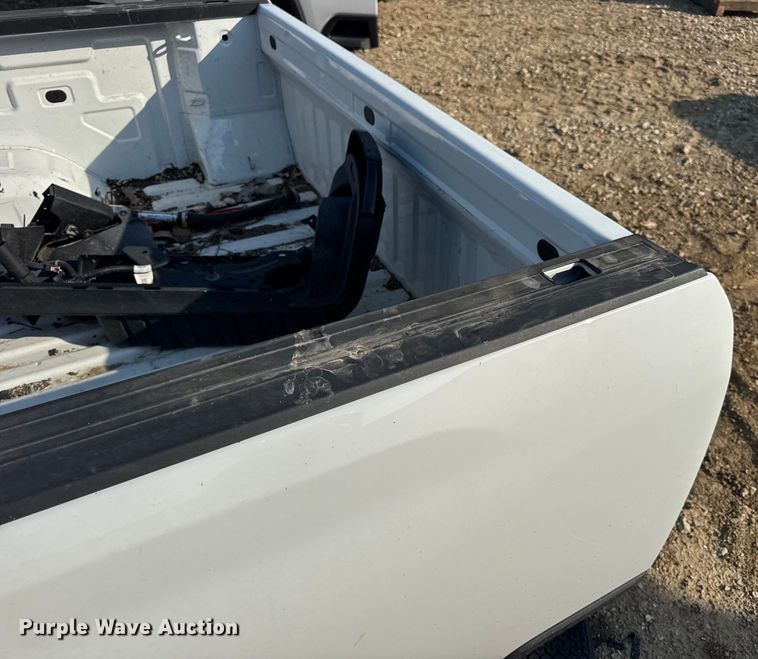 image for item DW3451 Chevrolet Silverado pickup truck bed