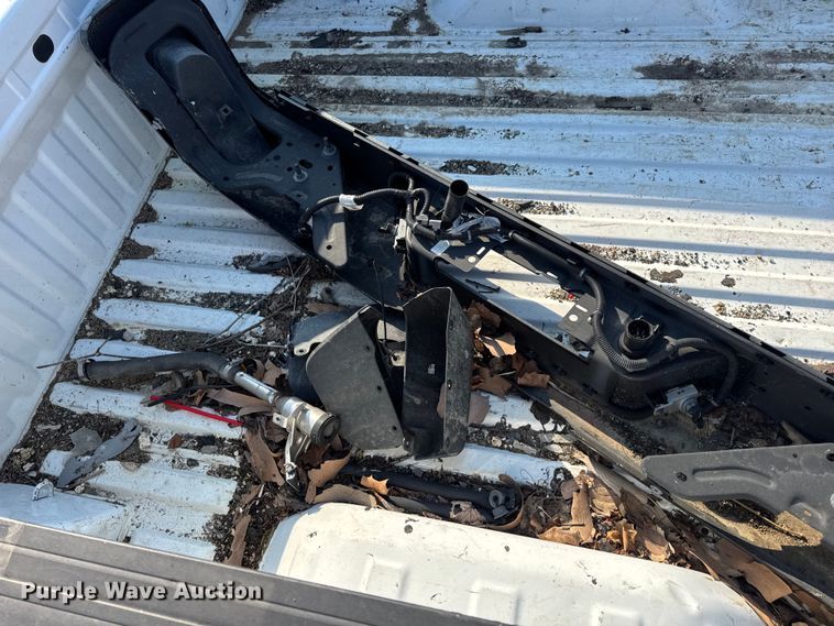 image for item DW3451 Chevrolet Silverado pickup truck bed