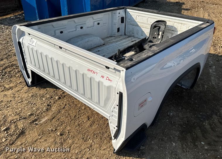 image for item DW3452 Chevrolet Silverado pickup truck bed