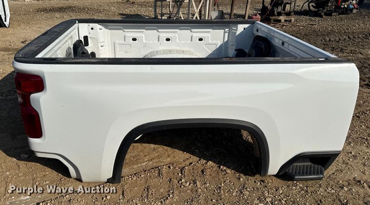 image for item DW3452 Chevrolet Silverado pickup truck bed