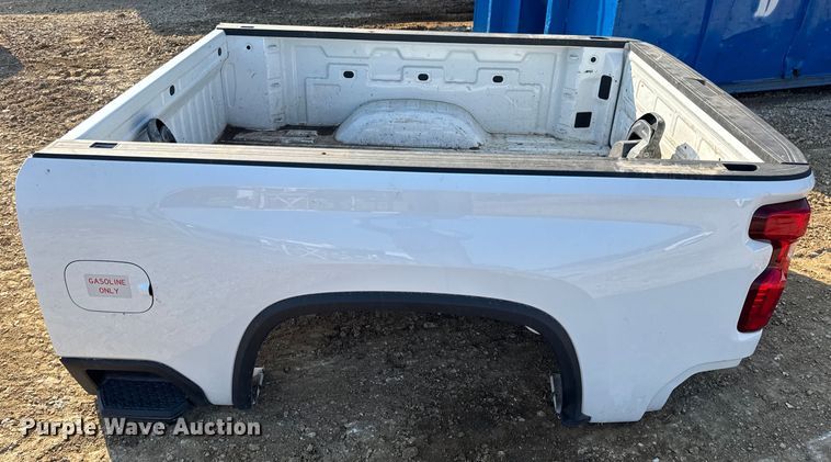 image for item DW3452 Chevrolet Silverado pickup truck bed