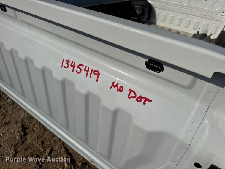 image for item DW3453 Chevrolet Silverado pickup truck bed
