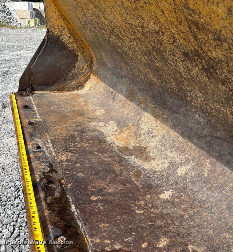 image for item DW7249 2011 John Deere 310SJ backhoe