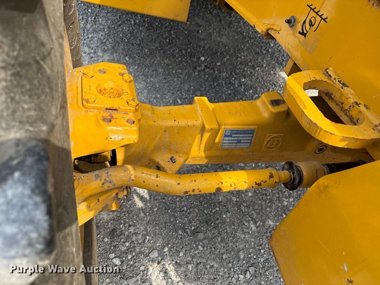 image for item DW7249 2011 John Deere 310SJ backhoe