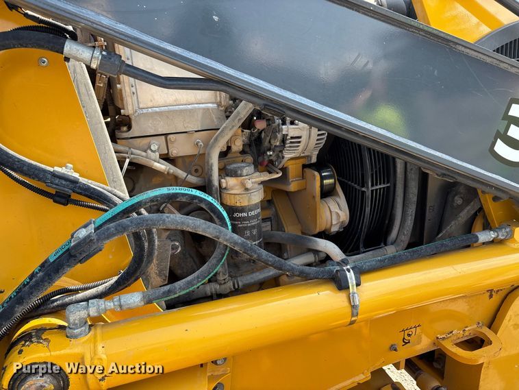 image for item DW7249 2011 John Deere 310SJ backhoe