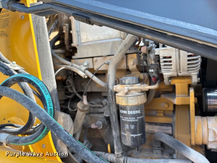 image for item DW7249 2011 John Deere 310SJ backhoe