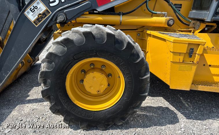 image for item DW7249 2011 John Deere 310SJ backhoe