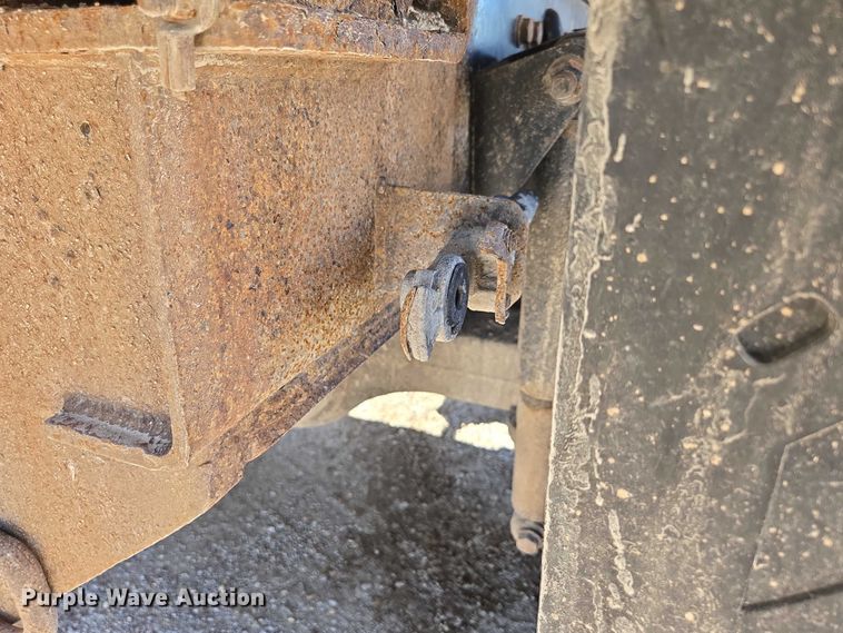 image for item DY0394 2015 Western Star 4700SF dump truck