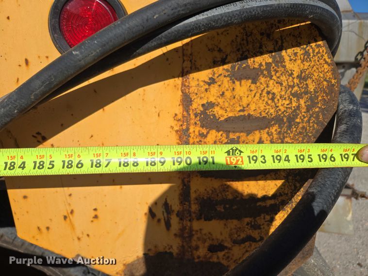 image for item DY0394 2015 Western Star 4700SF dump truck