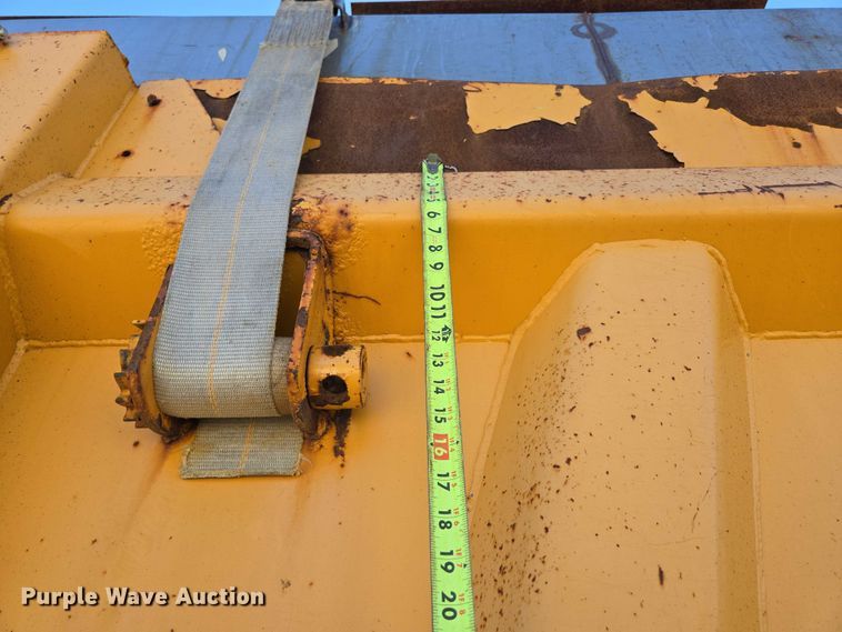 image for item DY0394 2015 Western Star 4700SF dump truck