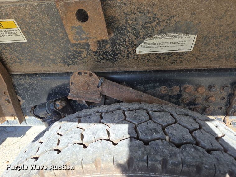 image for item DY0394 2015 Western Star 4700SF dump truck