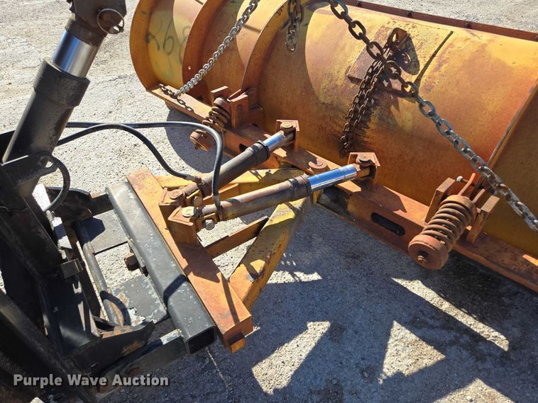 image for item DY0394 2015 Western Star 4700SF dump truck