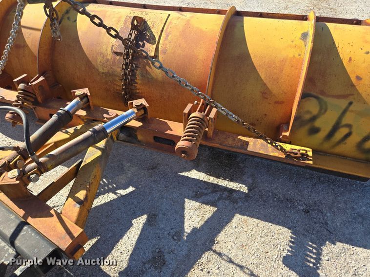 image for item DY0394 2015 Western Star 4700SF dump truck