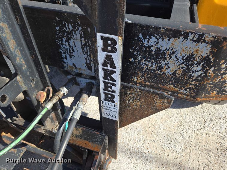 image for item DY0394 2015 Western Star 4700SF dump truck