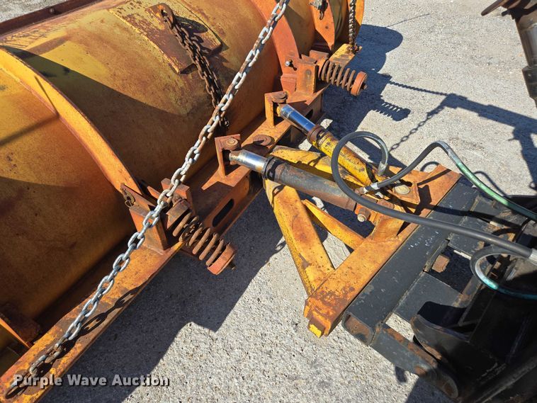 image for item DY0394 2015 Western Star 4700SF dump truck