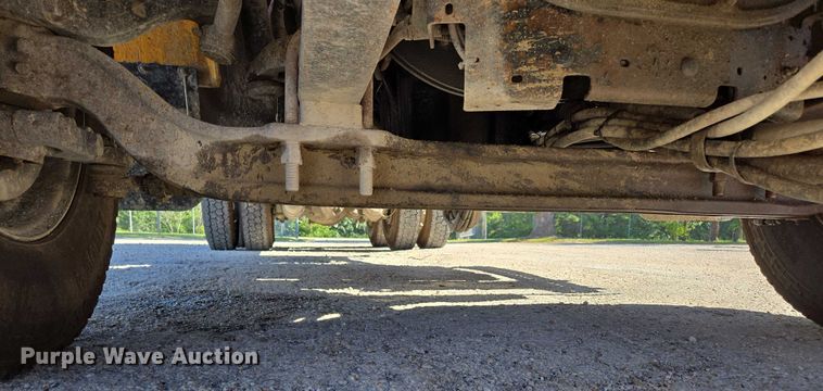 image for item DY0394 2015 Western Star 4700SF dump truck