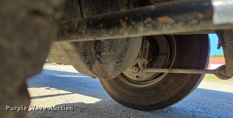 image for item DY0394 2015 Western Star 4700SF dump truck