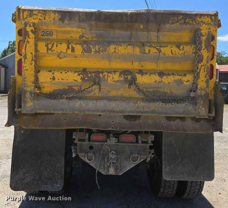 image for item DY0395 2009 Sterling L-Line dump truck
