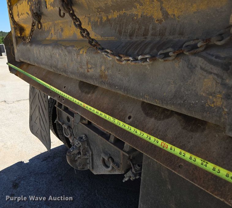 image for item DY0395 2009 Sterling L-Line dump truck