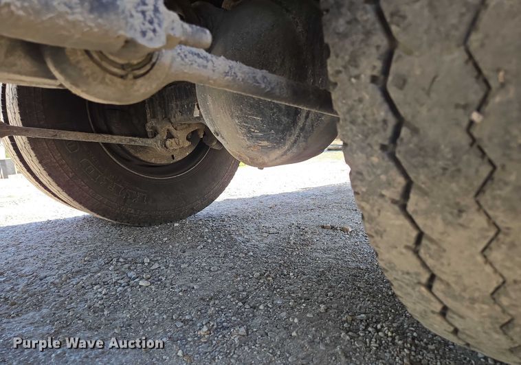 image for item DY0395 2009 Sterling L-Line dump truck