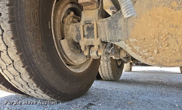 image for item DY0395 2009 Sterling L-Line dump truck