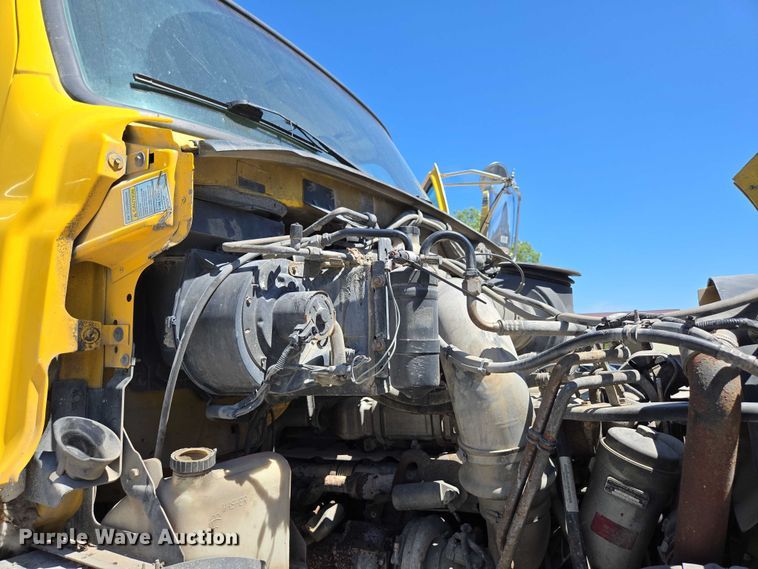 image for item DY0395 2009 Sterling L-Line dump truck