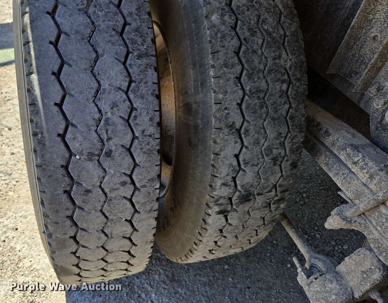 image for item DY0395 2009 Sterling L-Line dump truck