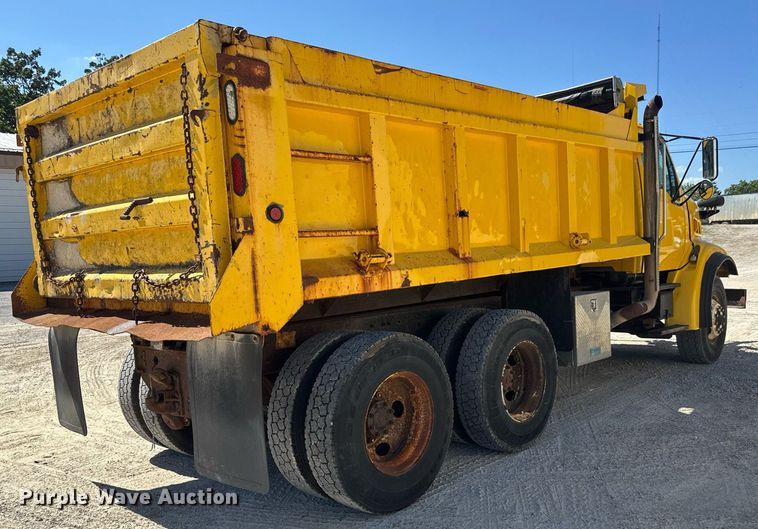image for item DY0396 1998 Ford LTA9000 dump truck