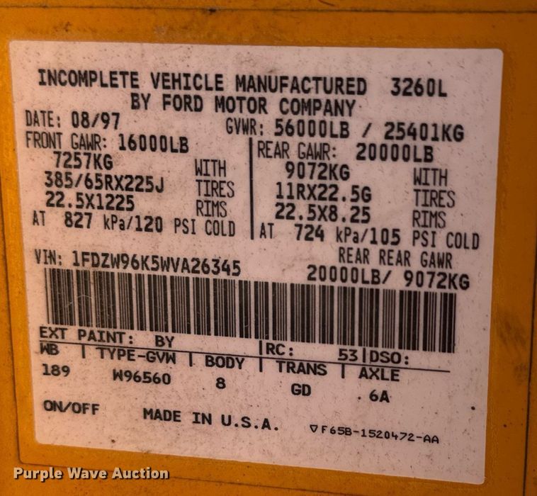 image for item DY0396 1998 Ford LTA9000 dump truck