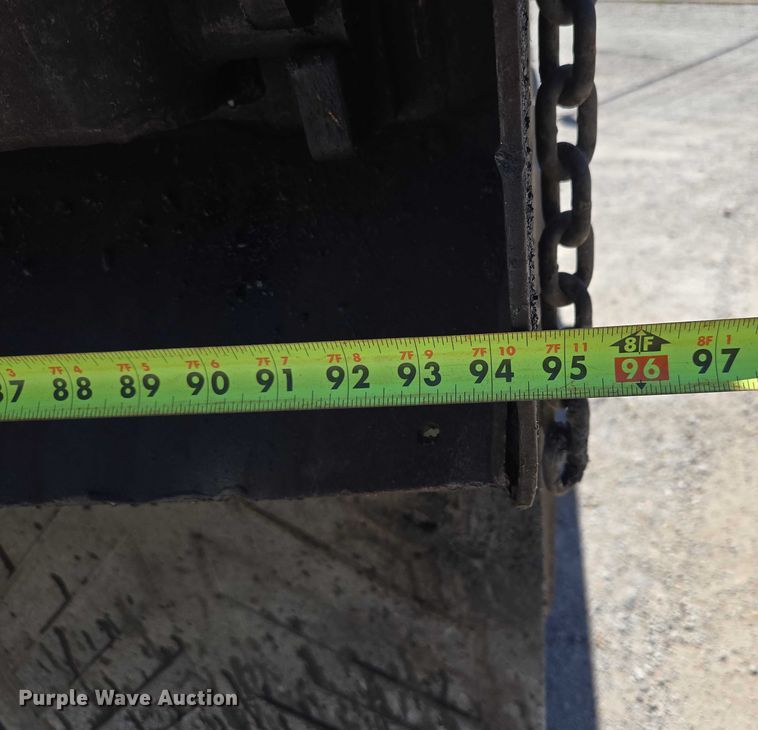 image for item DY0398 2014 Freightliner 114SD dump truck