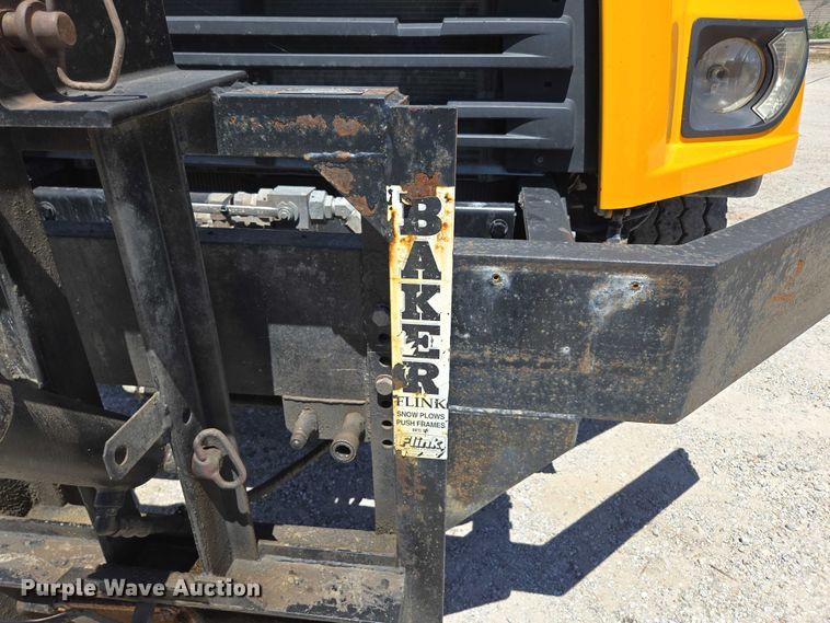 image for item DY0398 2014 Freightliner 114SD dump truck