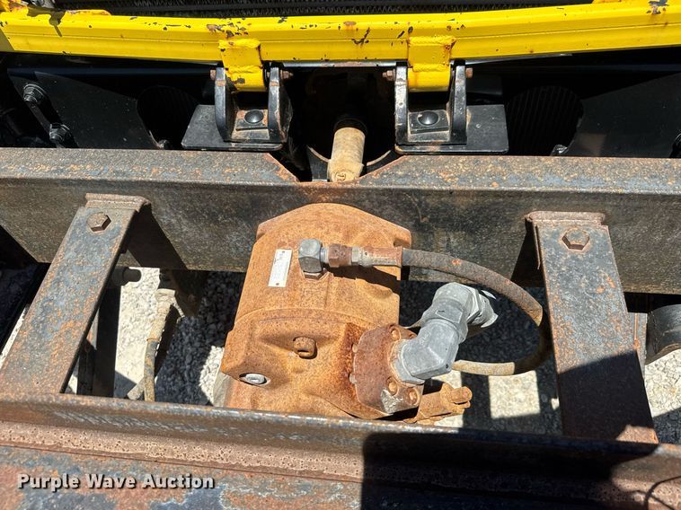 image for item DY0399 2009 Sterling L-Line dump truck