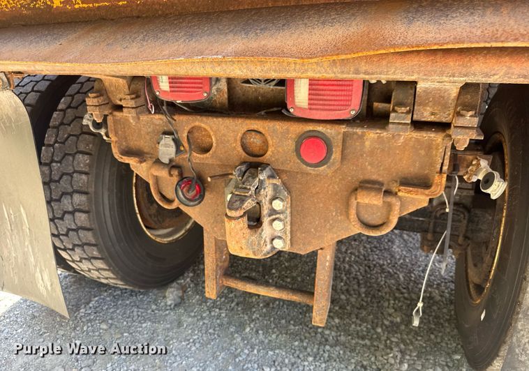 image for item DY0399 2009 Sterling L-Line dump truck