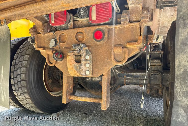 image for item DY0399 2009 Sterling L-Line dump truck