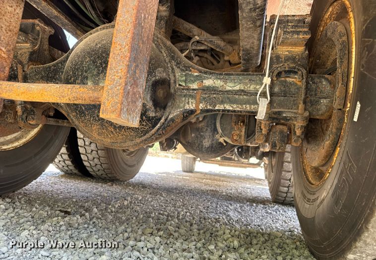 image for item DY0399 2009 Sterling L-Line dump truck