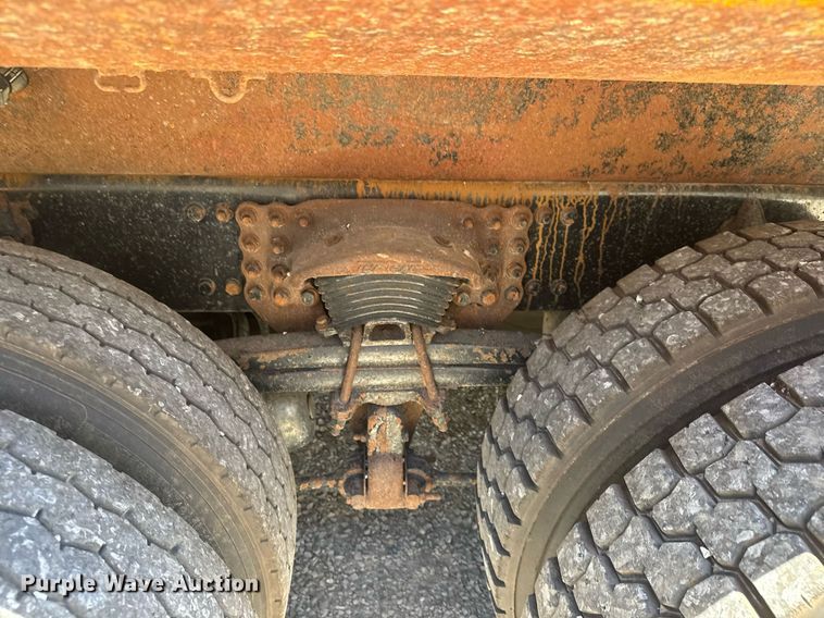 image for item DY0399 2009 Sterling L-Line dump truck