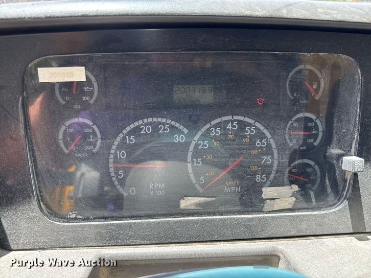 image for item DY0399 2009 Sterling L-Line dump truck