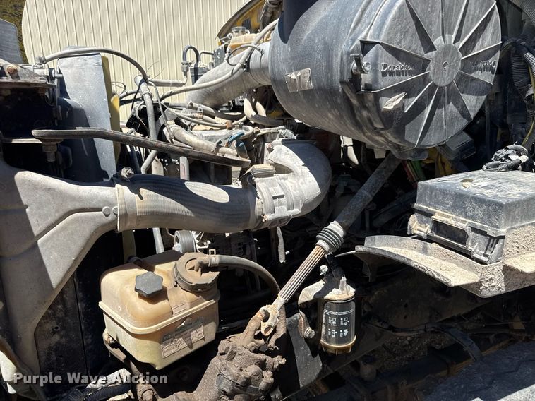 image for item DY0399 2009 Sterling L-Line dump truck